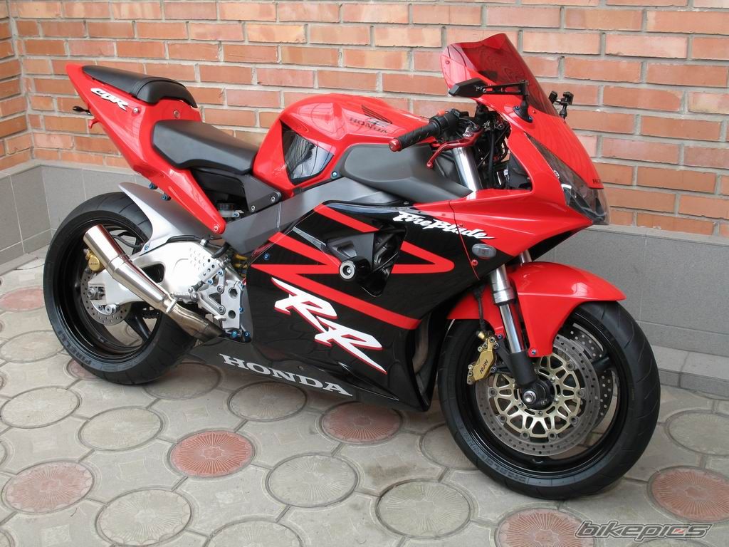 2002 HONDA CBR 900 | Picture 994715 motorcycle photo