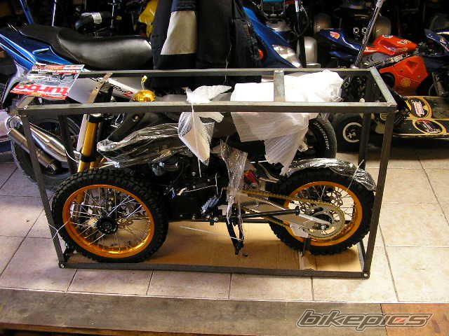 2007 AJP PR4 200 | Picture 994795 motorcycle photo