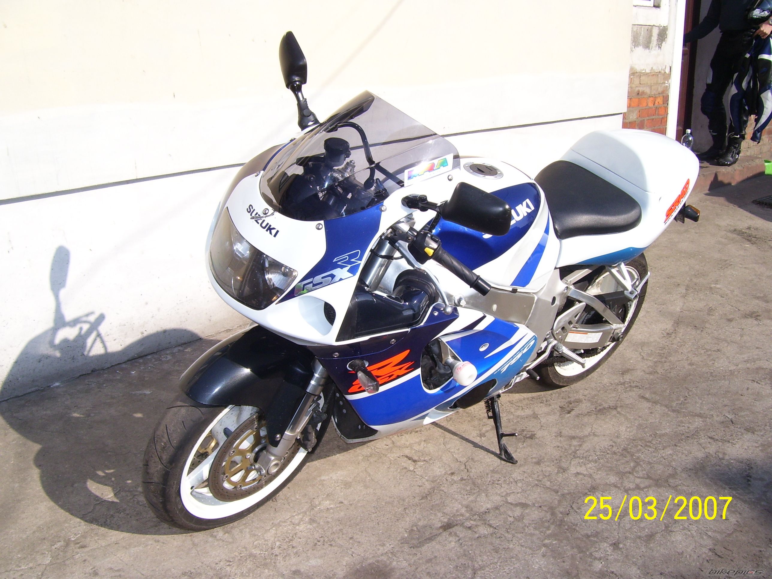 1998 SUZUKI GSX R 750 | Picture 995333 motorcycle photo