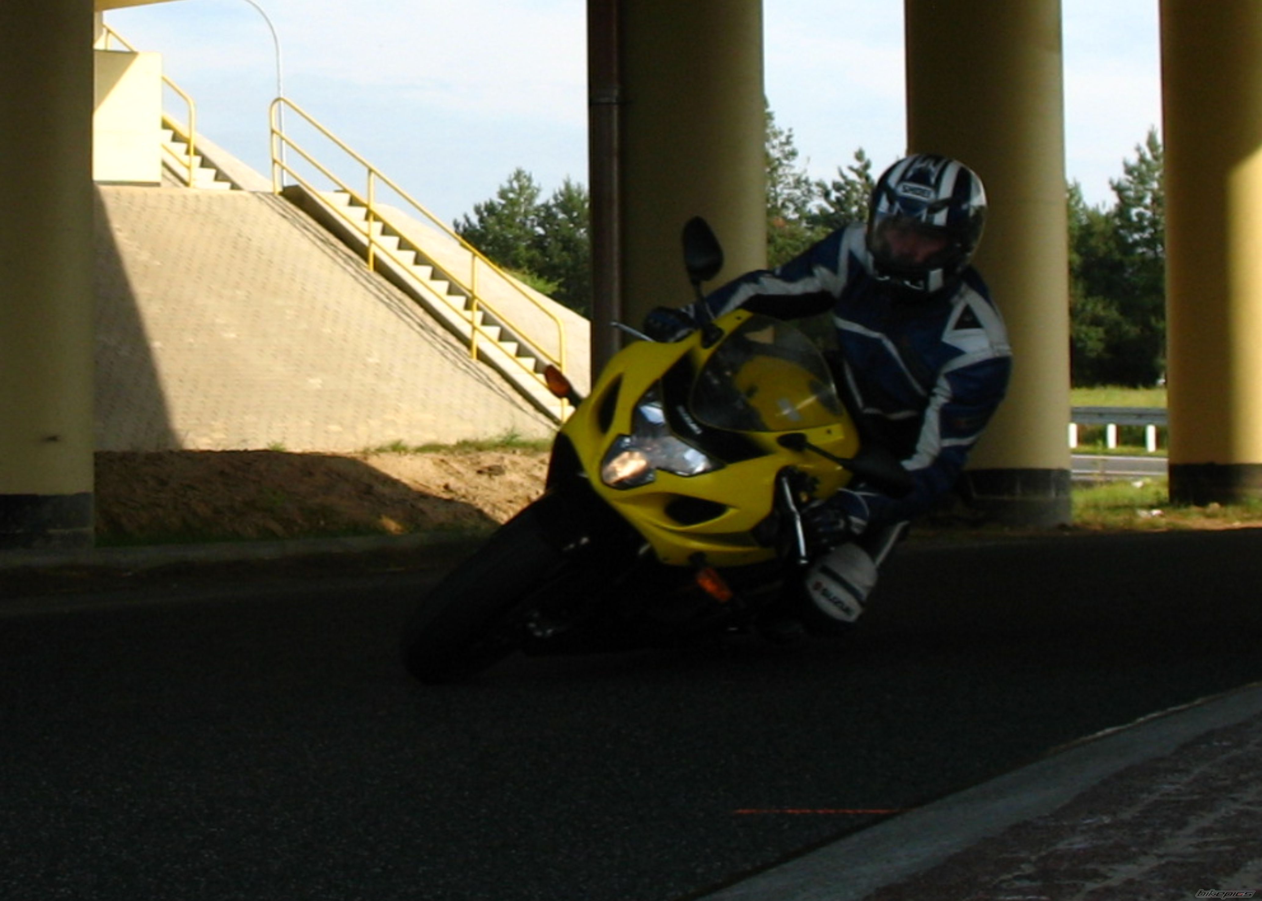    | Picture 995523 motorcycle photo