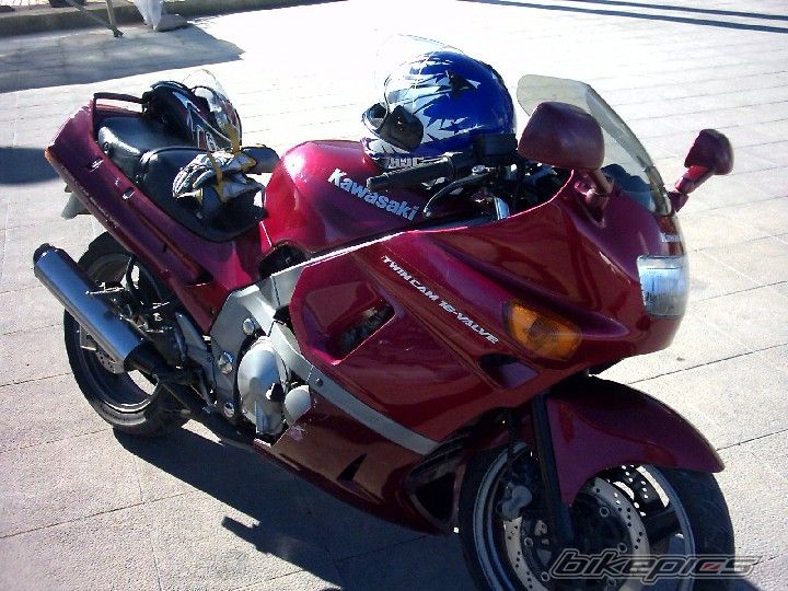 1991 KAWASAKI ZZR 400 | Picture 995542 motorcycle photo