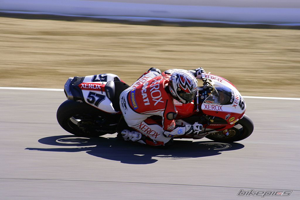 2004 DUCATI UNKNOWEN | Picture 997989 motorcycle photo