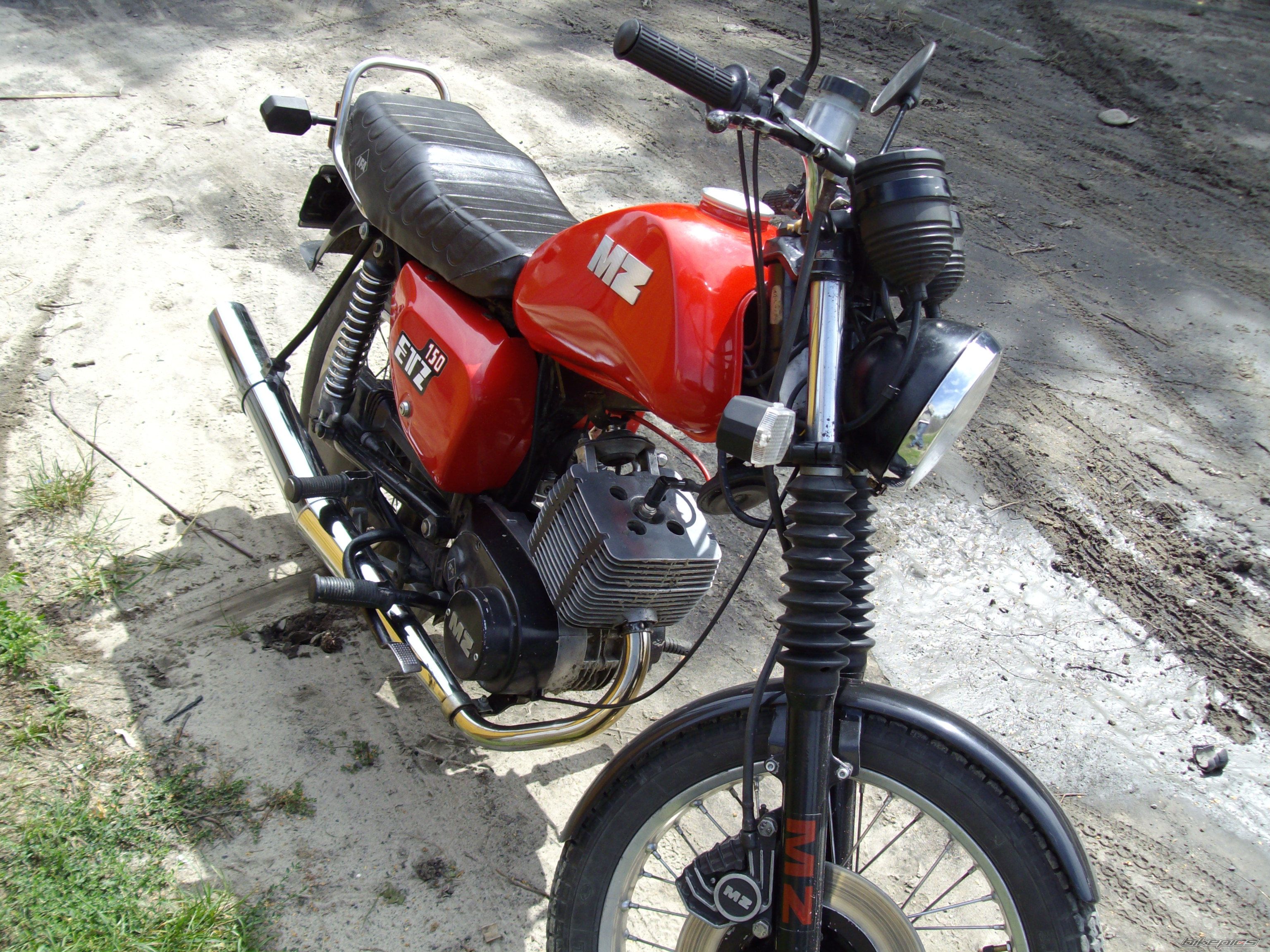 1989 MZ ETZ 150 | Picture 998274 motorcycle photo