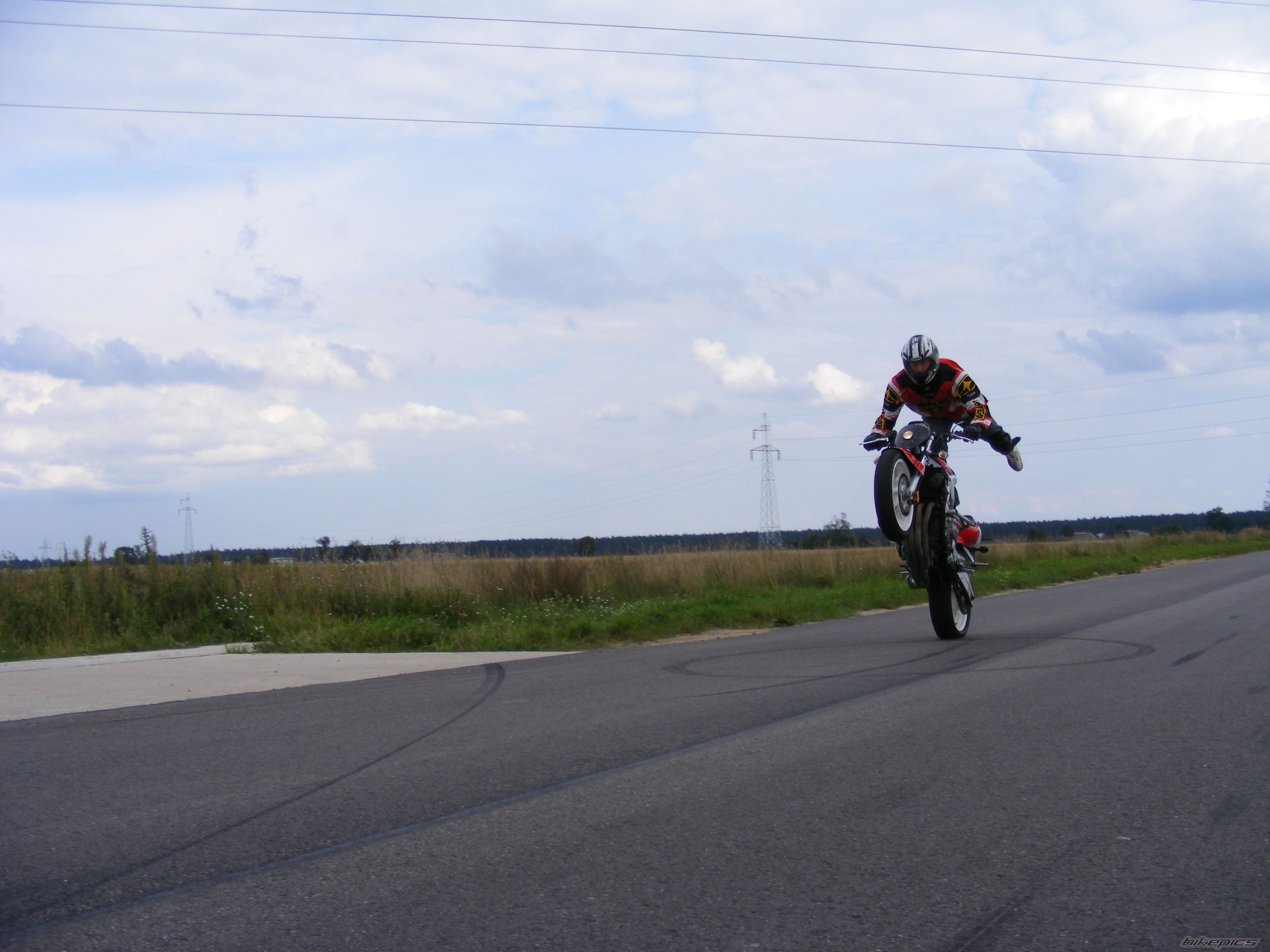 1992 HONDA CBR 600 | Picture 998409 motorcycle photo