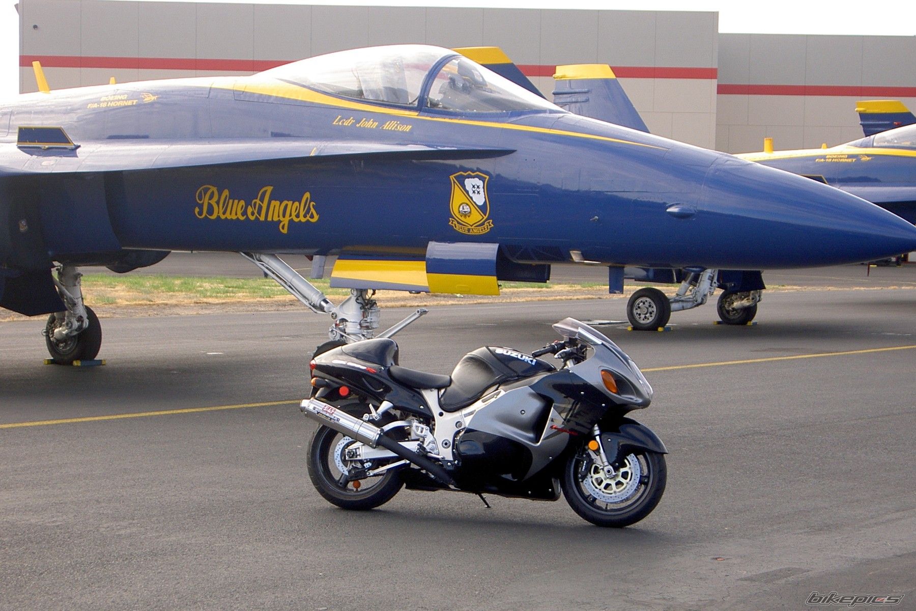 2001 SUZUKI HAYABUSA | Picture 998426 motorcycle photo