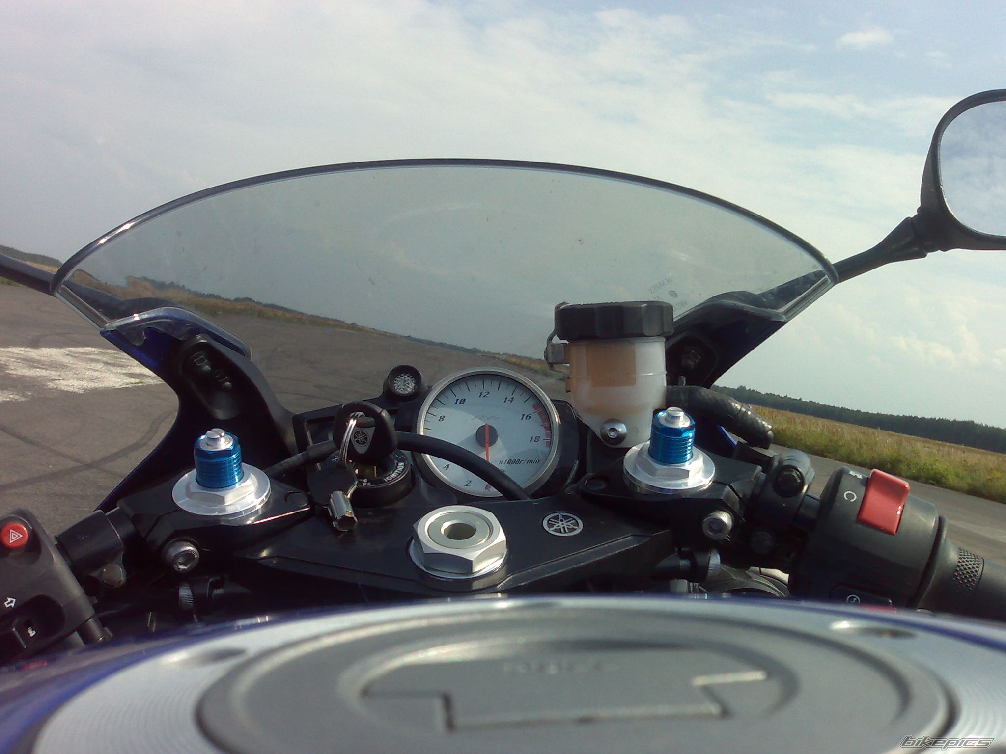 2003 YAMAHA YZF R6 | Picture 998801 motorcycle photo