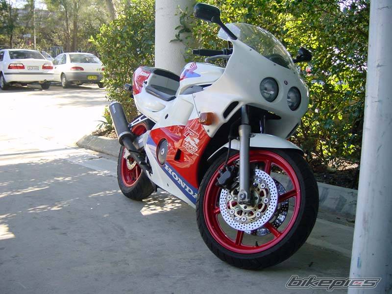 1991 HONDA CBR 250 | Picture 9992 motorcycle photo